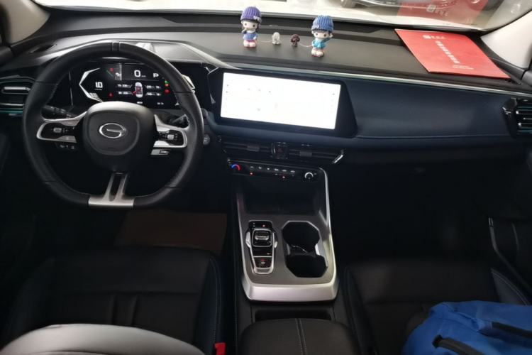 Used GAC Trumpchi GS3 2023 Shadow Speed 270T Dynamic Intelligence Edition Center Console