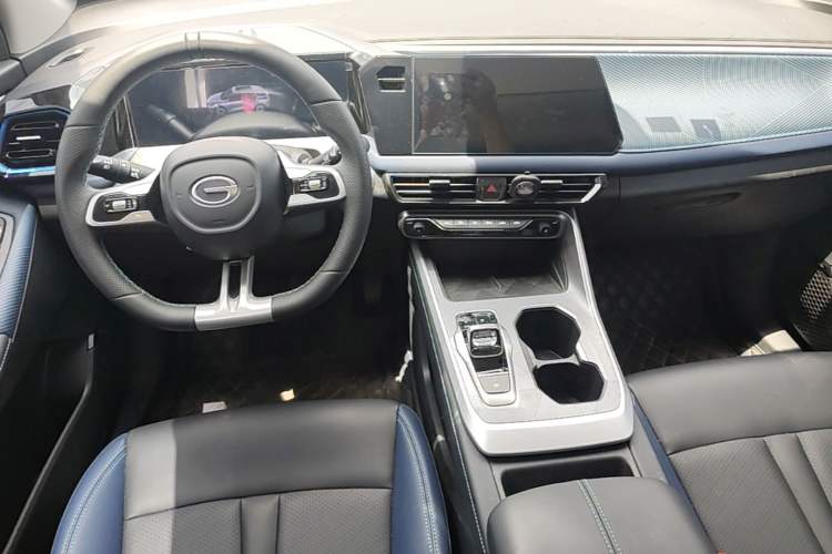 Used GAC Trumpchi GS3 2023 Shadow Speed 270T Enjoyment Edition Center Console