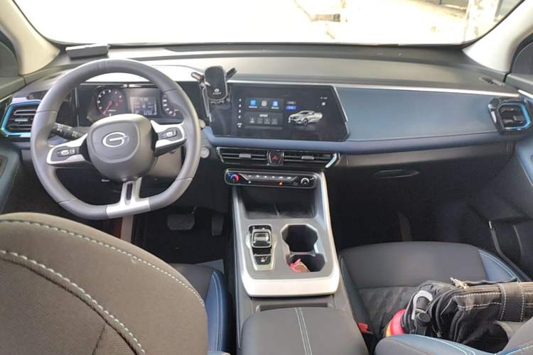 Used GAC Trumpchi GS3 2023 Yingsu 270T Jingqu Edition Center Console