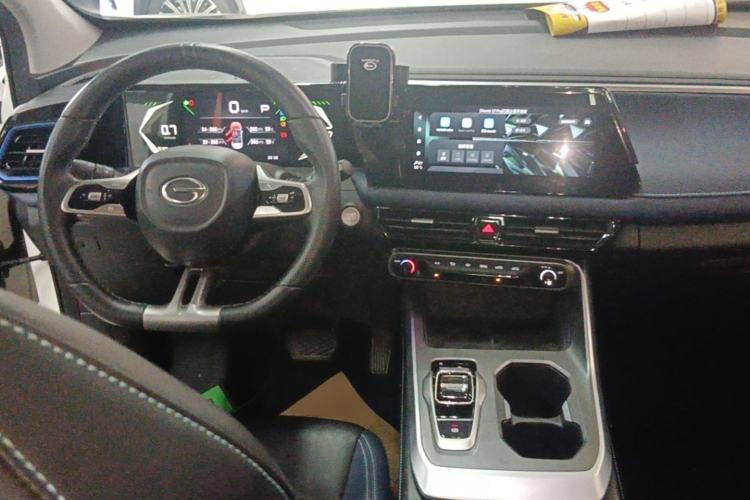 Used GAC Trumpchi GS3 2023 Shadow Speed 270T Enjoyment Edition Center Console
