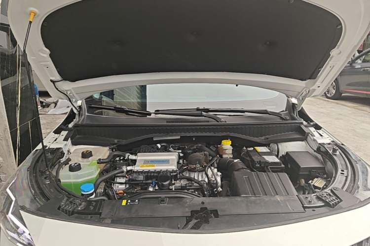 Used GAC Trumpchi GS3 2023 Shadow Speed 270T Enjoyment Edition Engine Bay