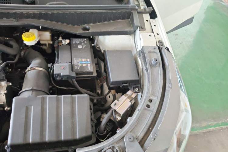 Used GAC Trumpchi GS3 2023 Shadow Speed 270T Enjoyment Edition Engine Bay Left