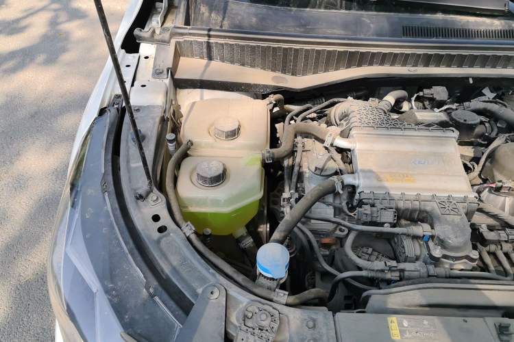 Used GAC Trumpchi GS3 2023 Shadow Speed 270T Enjoyment Edition Engine Bay Right