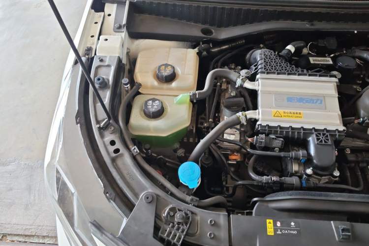 Used GAC Trumpchi GS3 2023 Shadow Speed 270T Enjoyment Edition Engine Bay Right
