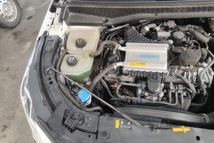 Used GAC Trumpchi GS3 2023 Shadow Speed 270T Dynamic Intelligence Edition Engine Bay Right