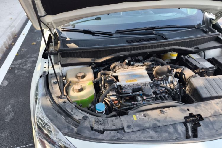 Used GAC Trumpchi GS3 2023 Shadow Speed 270T Enjoyment Edition Engine Bay Right