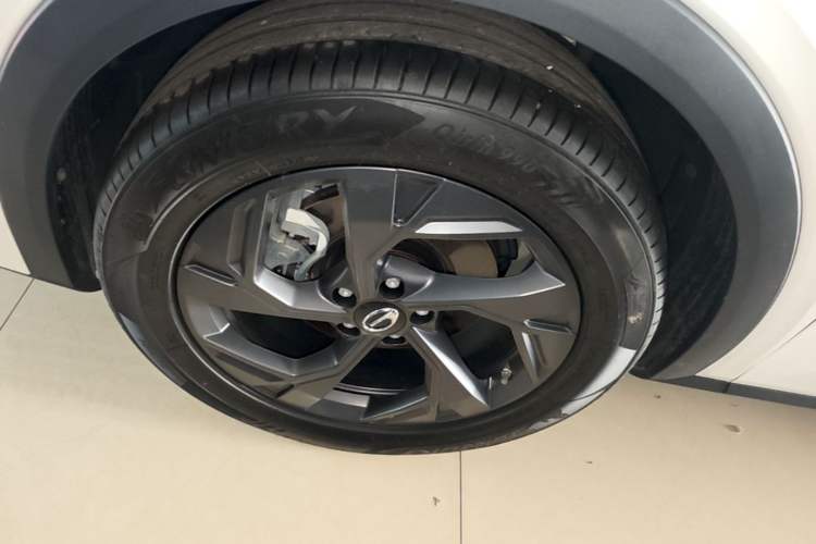 Used GAC Trumpchi GS3 2023 Shadow Speed 270T Enjoyment Edition Exterior 4