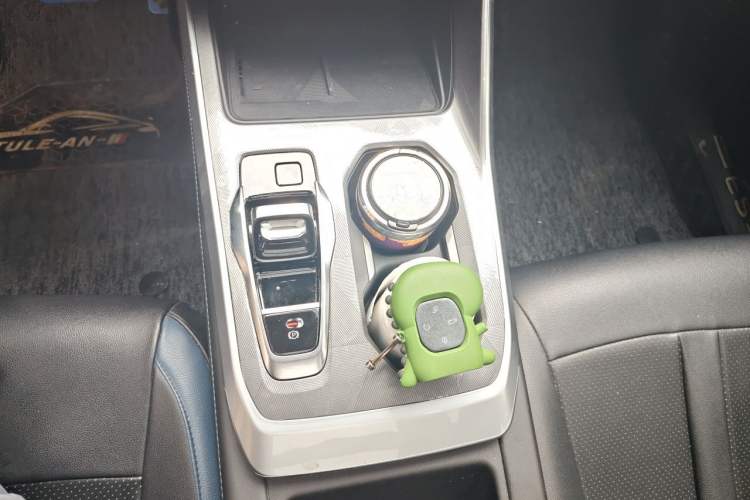 Used GAC Trumpchi GS3 2023 Shadow Speed 270T Dynamic Intelligence Edition Gear Lever