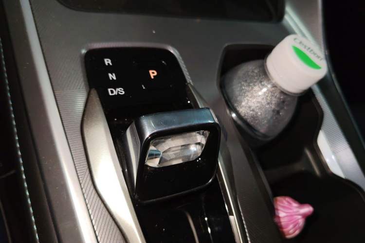 Used GAC Trumpchi GS3 2023 Shadow Speed 270T Enjoyment Edition Gear Lever