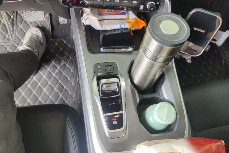Used GAC Trumpchi GS3 2023 Shadow Speed 270T Dynamic Intelligence Edition Gear Lever