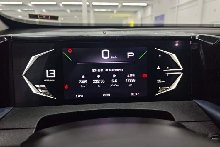 Used GAC Trumpchi GS3 2023 Shadow Speed 270T Enjoyment Edition Instrument Cluster