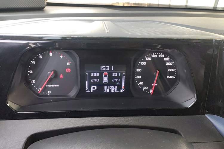 Used GAC Trumpchi GS3 2023 Yingsu 270T Jingqu Edition Instrument Cluster