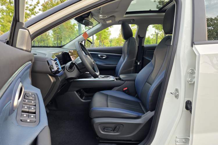 Used GAC Trumpchi GS3 2023 Shadow Speed 270T Dynamic Intelligence Edition Interior 1