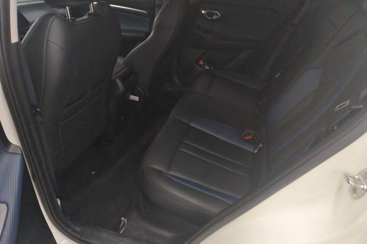 Used GAC Trumpchi GS3 2023 Shadow Speed 270T Enjoyment Edition Interior 2