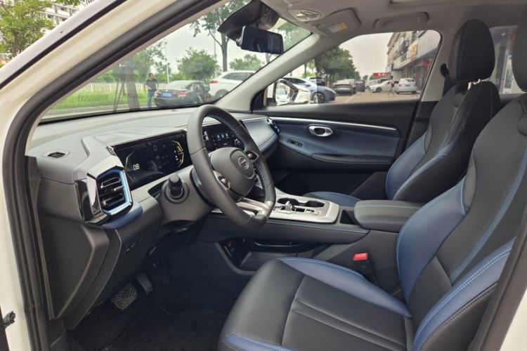 Used GAC Trumpchi GS3 2023 Shadow Speed 270T Enjoyment Edition Interior 2