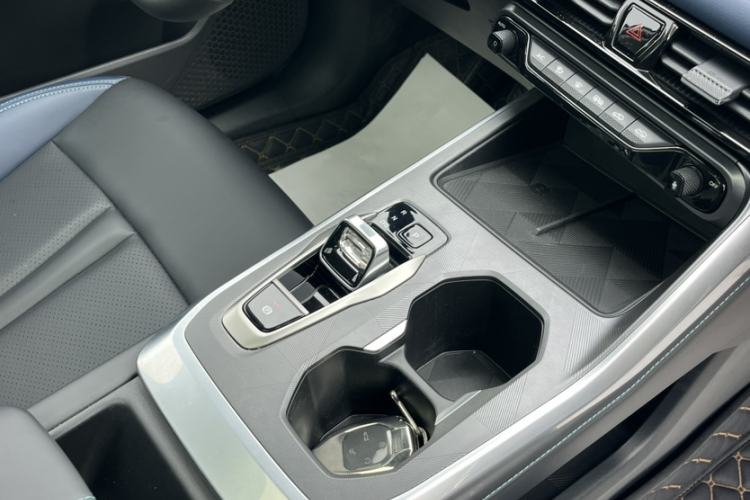 Used GAC Trumpchi GS3 2023 Shadow Speed 270T Enjoyment Edition Interior 3