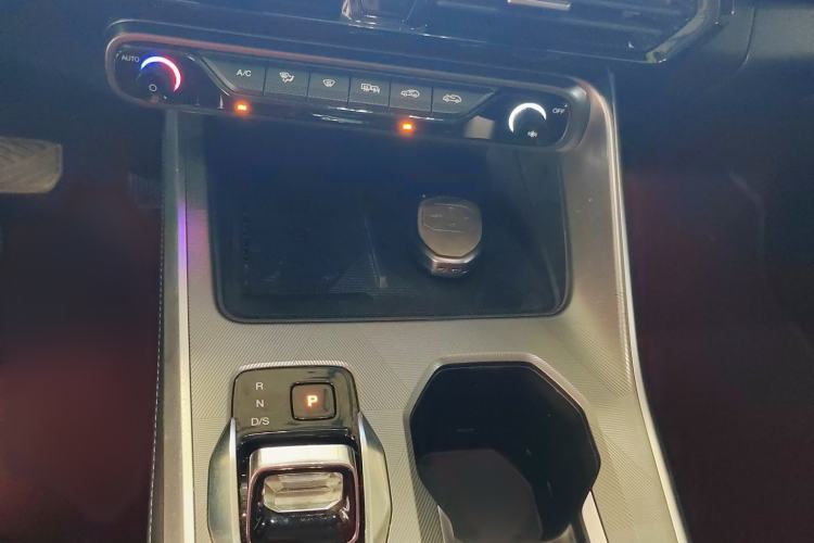 Used GAC Trumpchi GS3 2023 Shadow Speed 270T Dynamic Intelligence Edition Interior 4