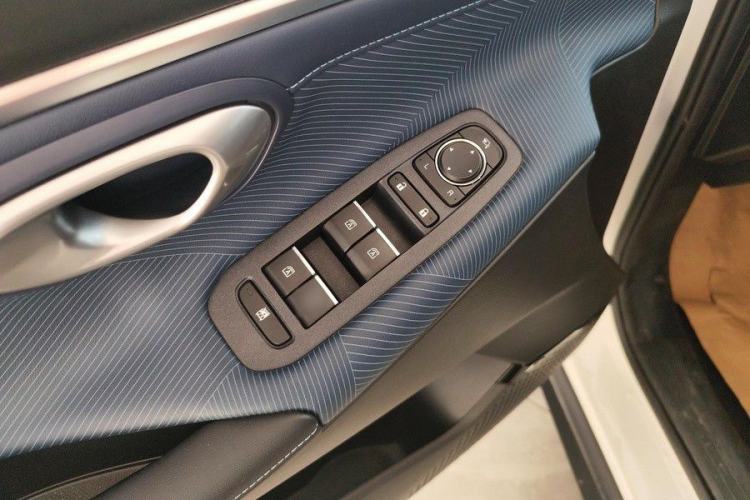 Used GAC Trumpchi GS3 2023 Shadow Speed 270T Enjoyment Edition Interior 9