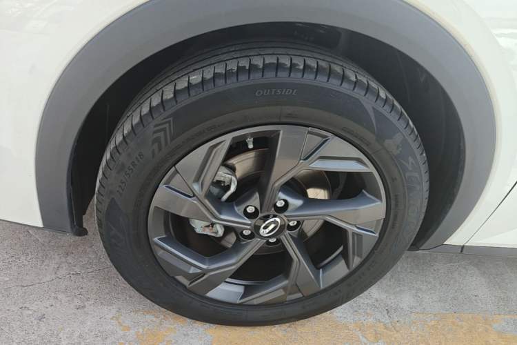 Used GAC Trumpchi GS3 2023 Shadow Speed 270T Enjoyment Edition Left Front Wheel Hub