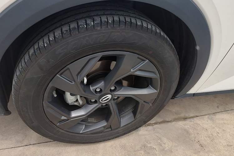 Used GAC Trumpchi GS3 2023 Shadow Speed 270T Enjoyment Edition Left Front Wheel Hub