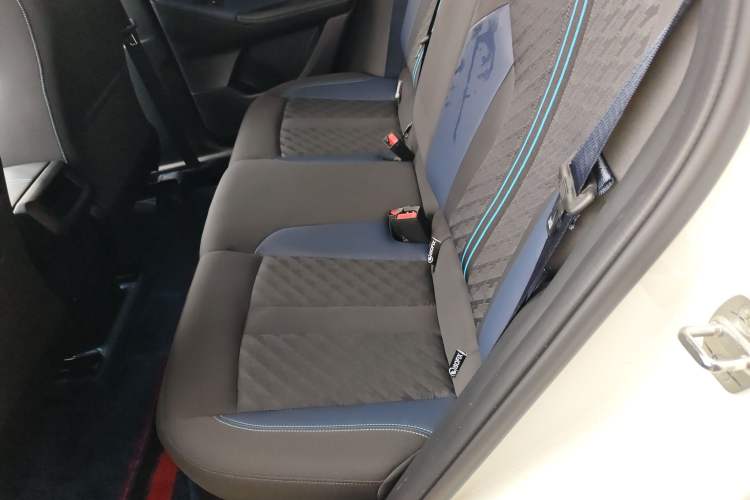 Used GAC Trumpchi GS3 2023 Yingsu 270T Jingqu Edition Left Rear Seat