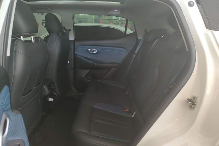 Used GAC Trumpchi GS3 2023 Shadow Speed 270T Enjoyment Edition Left Rear Seat