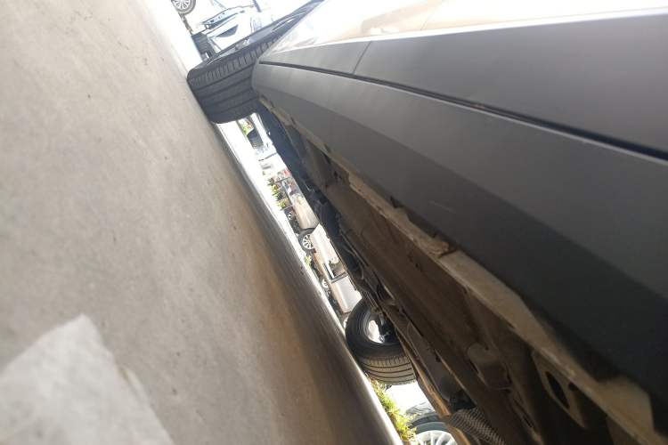Used GAC Trumpchi GS3 2023 Shadow Speed 270T Enjoyment Edition Left Side Sill