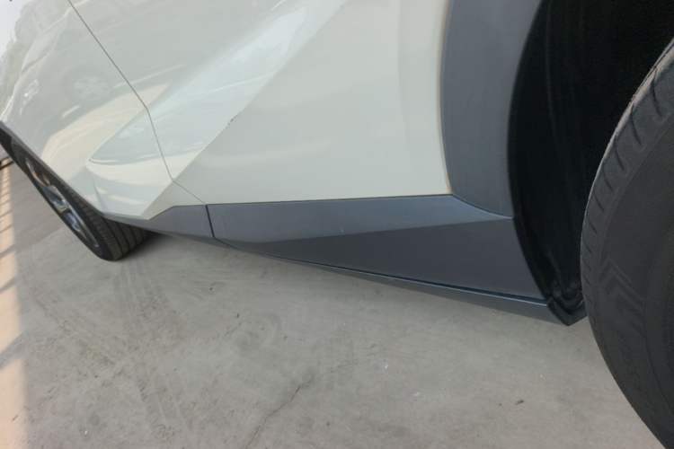 Used GAC Trumpchi GS3 2023 Shadow Speed 270T Enjoyment Edition Left Side Sill