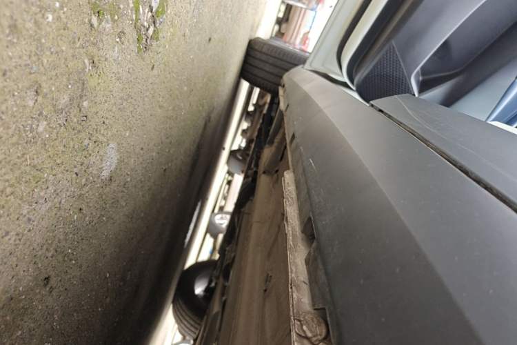 Used GAC Trumpchi GS3 2023 Shadow Speed 270T Enjoyment Edition Left Side Sill