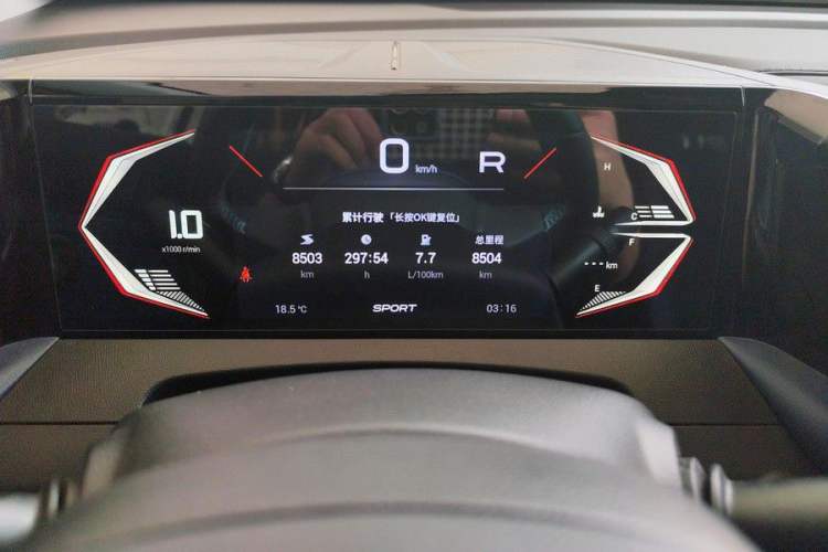 Used GAC Trumpchi GS3 2023 Shadow Speed 270T Enjoyment Edition Odometer Close Up