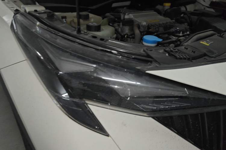 Used GAC Trumpchi GS3 2023 Shadow Speed 270T Dynamic Intelligence Edition Right Front Headlight
