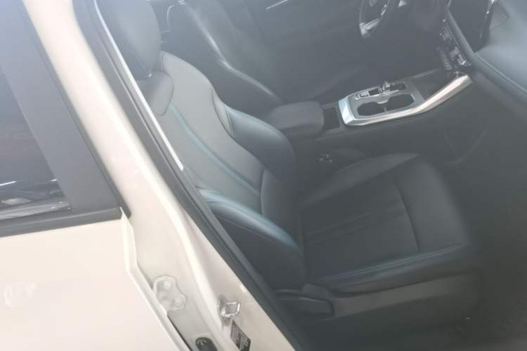 Used GAC Trumpchi GS3 2023 Shadow Speed 270T Dynamic Intelligence Edition Right Front Seat