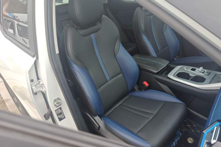 Used GAC Trumpchi GS3 2023 Shadow Speed 270T Dynamic Intelligence Edition Right Front Seat