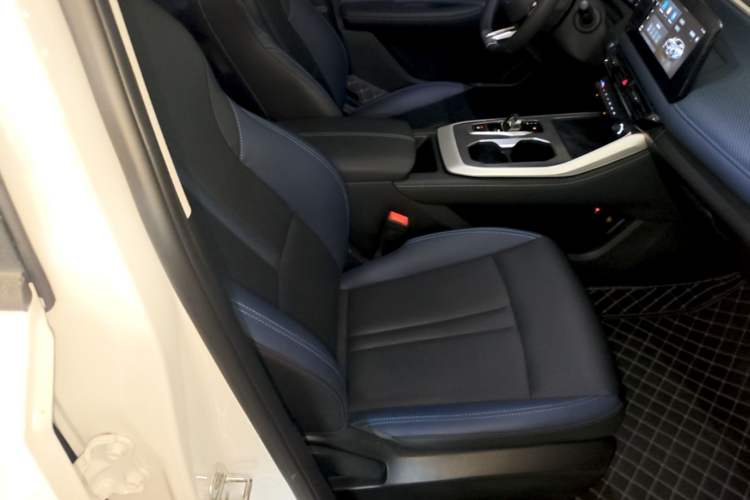 Used GAC Trumpchi GS3 2023 Shadow Speed 270T Enjoyment Edition Right Front Seat