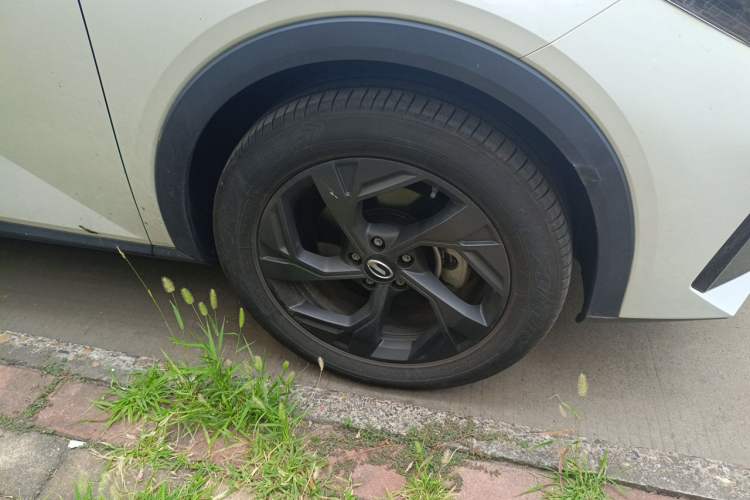 Used GAC Trumpchi GS3 2023 Shadow Speed 270T Enjoyment Edition Right Front Wheel Hub