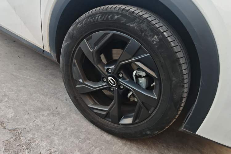 Used GAC Trumpchi GS3 2023 Shadow Speed 270T Enjoyment Edition Right Front Wheel Hub