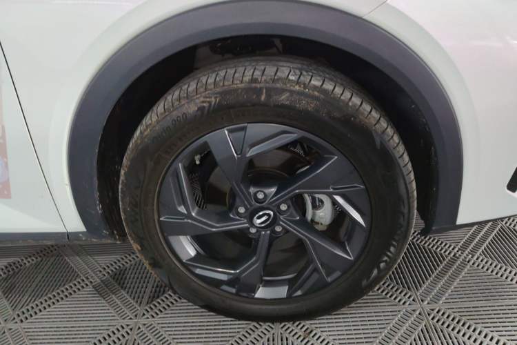 Used GAC Trumpchi GS3 2023 Shadow Speed 270T Enjoyment Edition Right Front Wheel Hub
