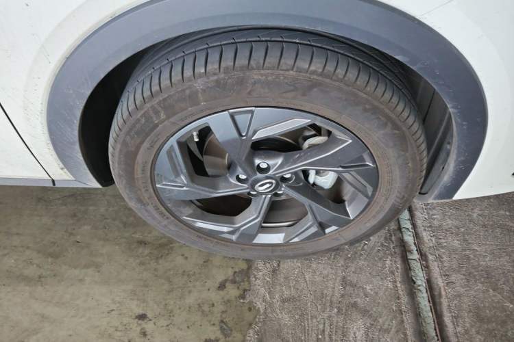 Used GAC Trumpchi GS3 2023 Shadow Speed 270T Enjoyment Edition Right Front Wheel Hub
