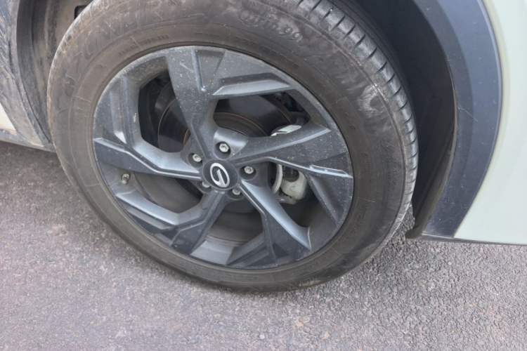 Used GAC Trumpchi GS3 2023 Shadow Speed 270T Enjoyment Edition Right Front Wheel Hub