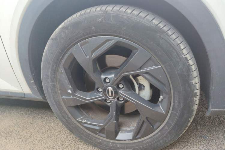 Used GAC Trumpchi GS3 2023 Shadow Speed 270T Enjoyment Edition Right Front Wheel Hub
