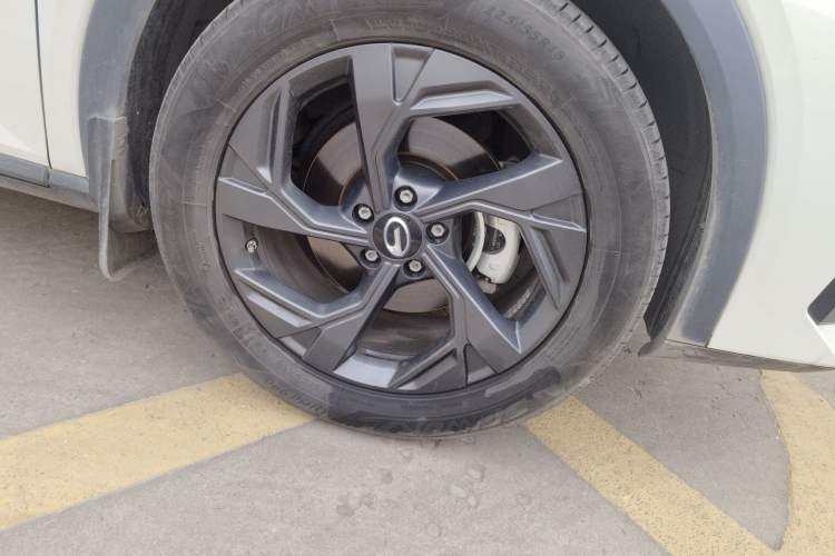 Used GAC Trumpchi GS3 2023 Shadow Speed 270T Enjoyment Edition Right Front Wheel Hub