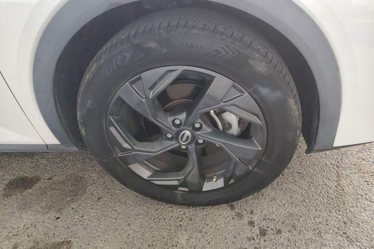Used GAC Trumpchi GS3 2023 Shadow Speed 270T Dynamic Intelligence Edition Right Front Wheel Hub