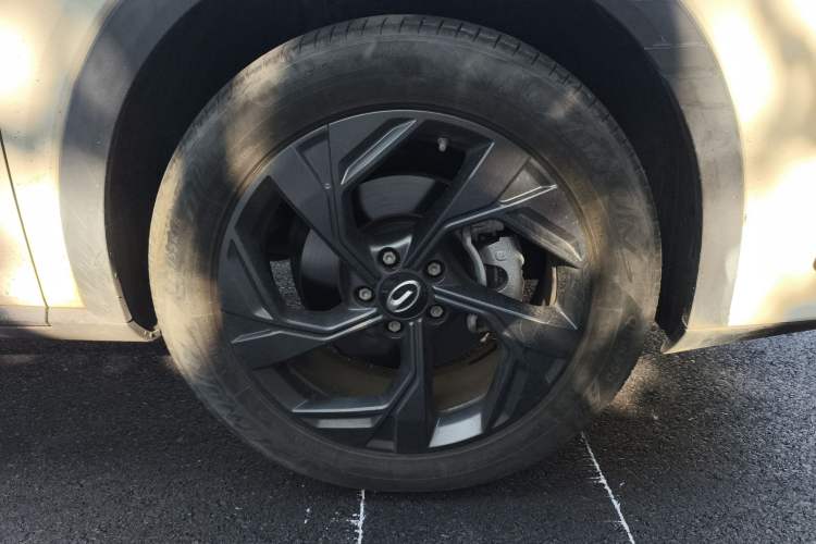Used GAC Trumpchi GS3 2023 Shadow Speed 270T Enjoyment Edition Right Front Wheel Hub