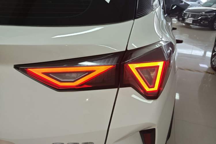 Used GAC Trumpchi GS3 2023 Shadow Speed 270T Enjoyment Edition Right Rear Taillight