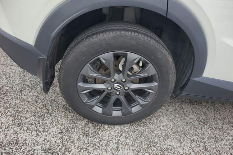 Used GAC Trumpchi GS3 2023 Yingsu 270T Jingqu Edition Right Rear Wheel Hub