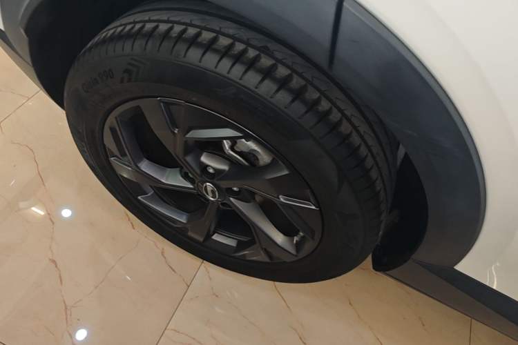 Used GAC Trumpchi GS3 2023 Shadow Speed 270T Enjoyment Edition Right Rear Wheel Hub
