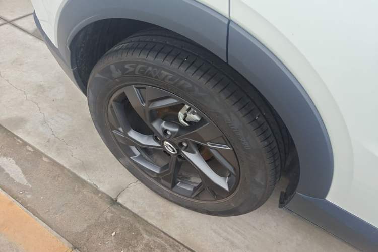 Used GAC Trumpchi GS3 2023 Shadow Speed 270T Dynamic Intelligence Edition Right Rear Wheel Hub