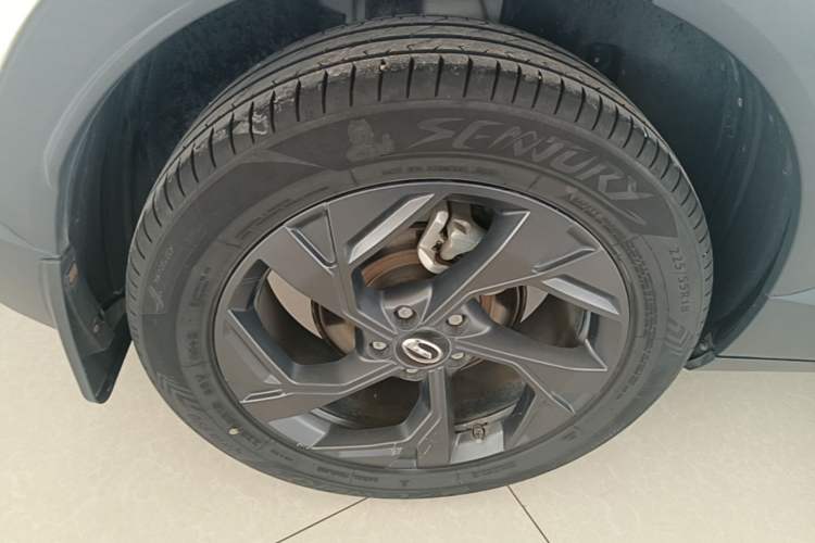 Used GAC Trumpchi GS3 2023 Shadow Speed 270T Dynamic Intelligence Edition Right Rear Wheel Hub