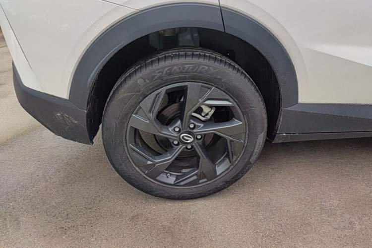 Used GAC Trumpchi GS3 2023 Shadow Speed 270T Enjoyment Edition Right Rear Wheel Hub