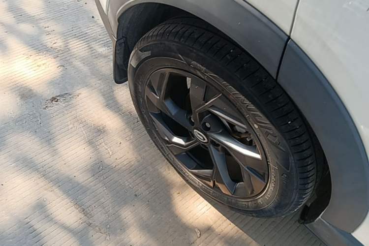 Used GAC Trumpchi GS3 2023 Shadow Speed 270T Dynamic Intelligence Edition Right Rear Wheel Hub